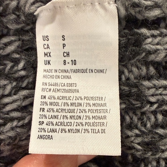 American Eagle Outfitters Fair Isle Nordic Cozy Winter Knit Jegging Sweater - Picture 8 of 11